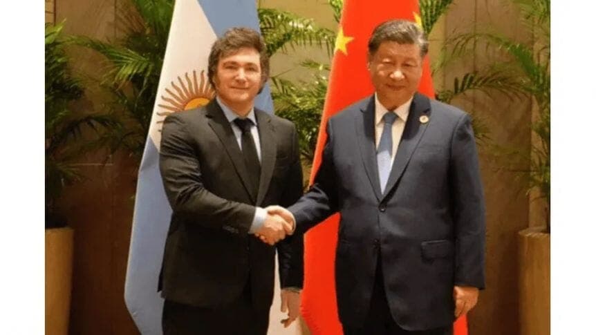 ¿Milei vuelve arrastrándose? El presidente argentino se reúne con Xi Jinping, uno de los comunistas con quienes juró no hacer negocios